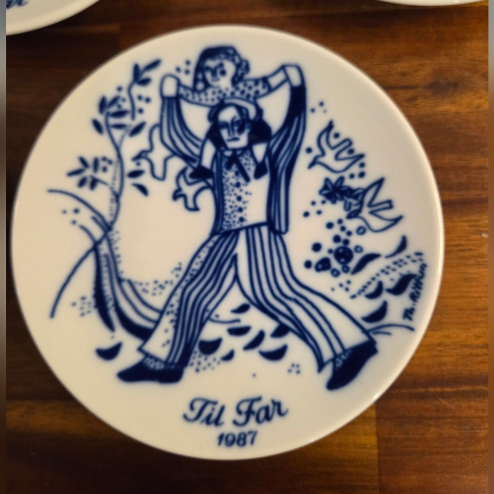 Porsgrund Collector Edition Fathers Day Plates 1983-1987 - Picture 6 of 12
